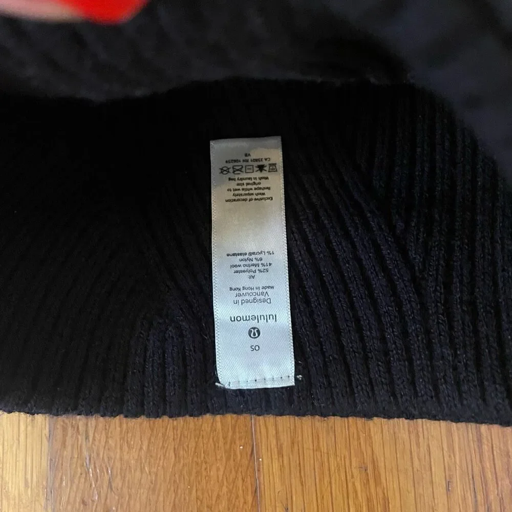 LULULEMON | black beanie